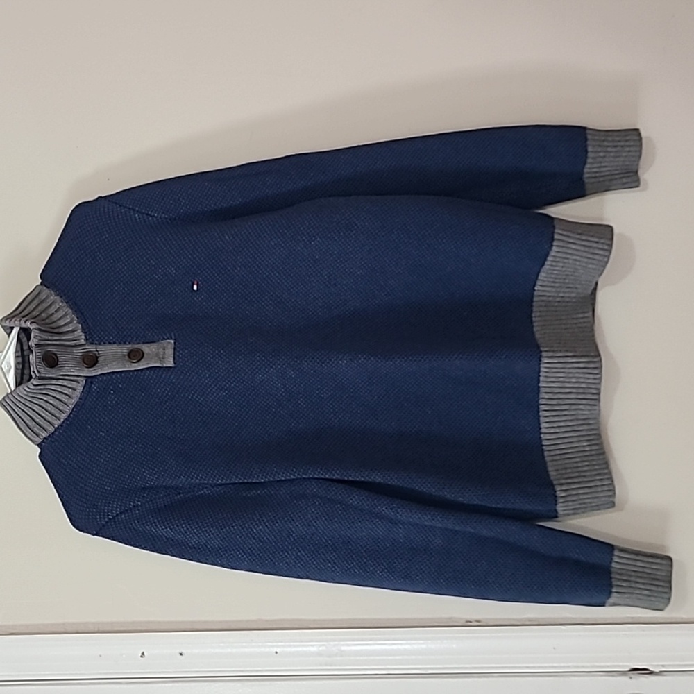 Tommy Hilfiger Men's Blue Sweater